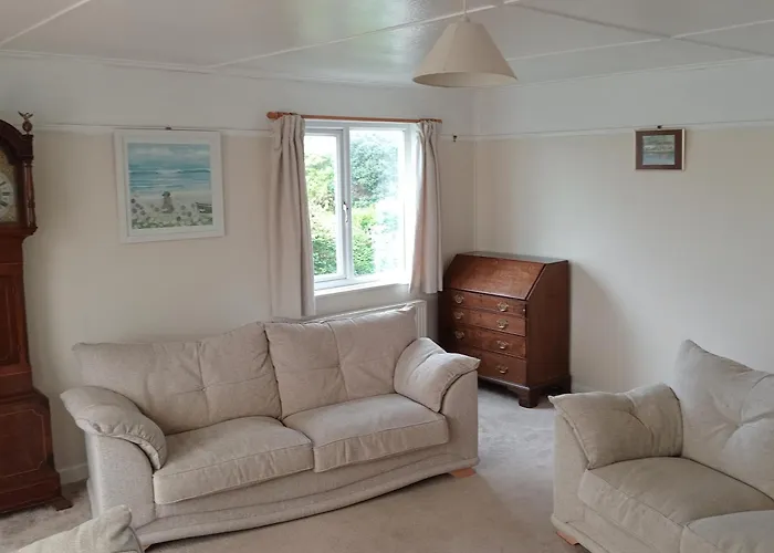 Curlews Cottage - House With 3 Bedrooms And Garden - Walking Distance To The Beach